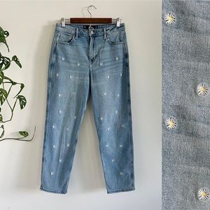 Hollister | Daisy Embroidered Vintage Stretch Ultra High Rise Mom Jean